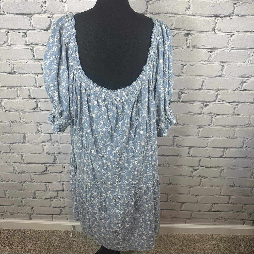 Old Navy Puff-Sleeve Tiered Swing Dress 4x Chambray Embroidered Cottagecore - Picture 3 of 10